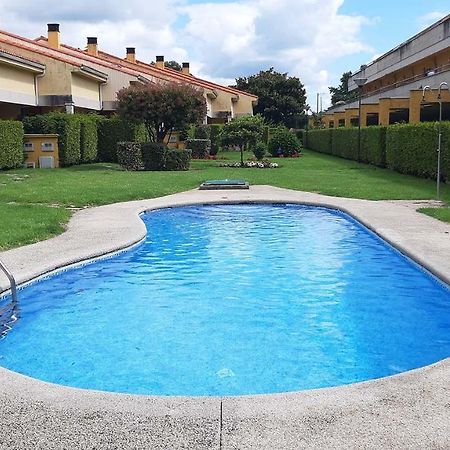 Apartamento Con Piscina En Portosín Exterior foto